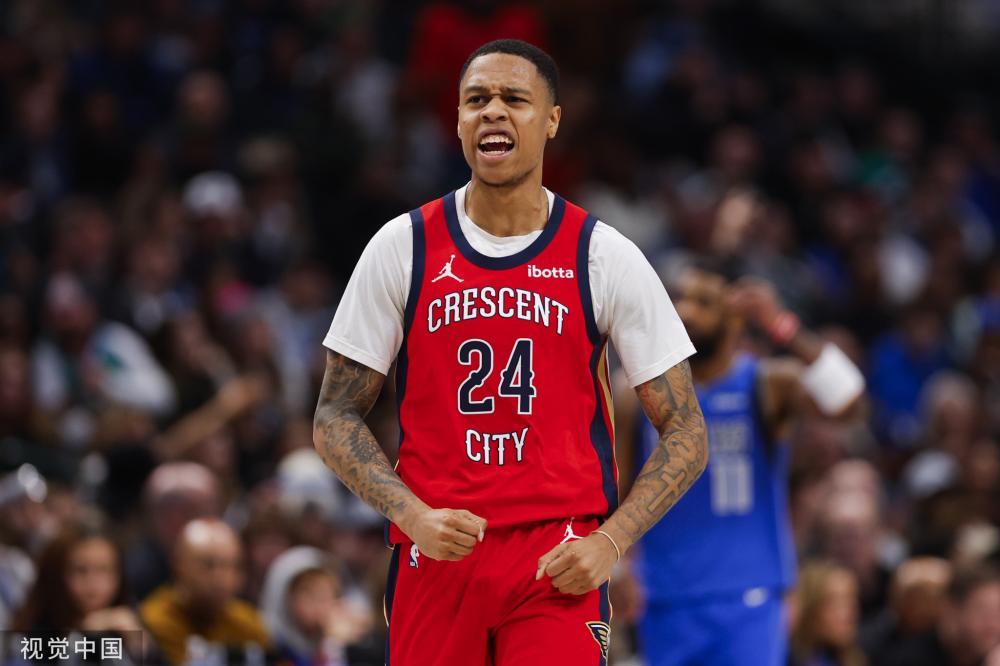 詹姆斯和卢 詹姆斯和卢